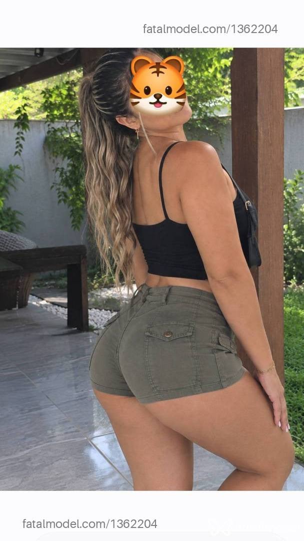Acompanhante mulher ruiva (o) de olhos mel - Adriana alves