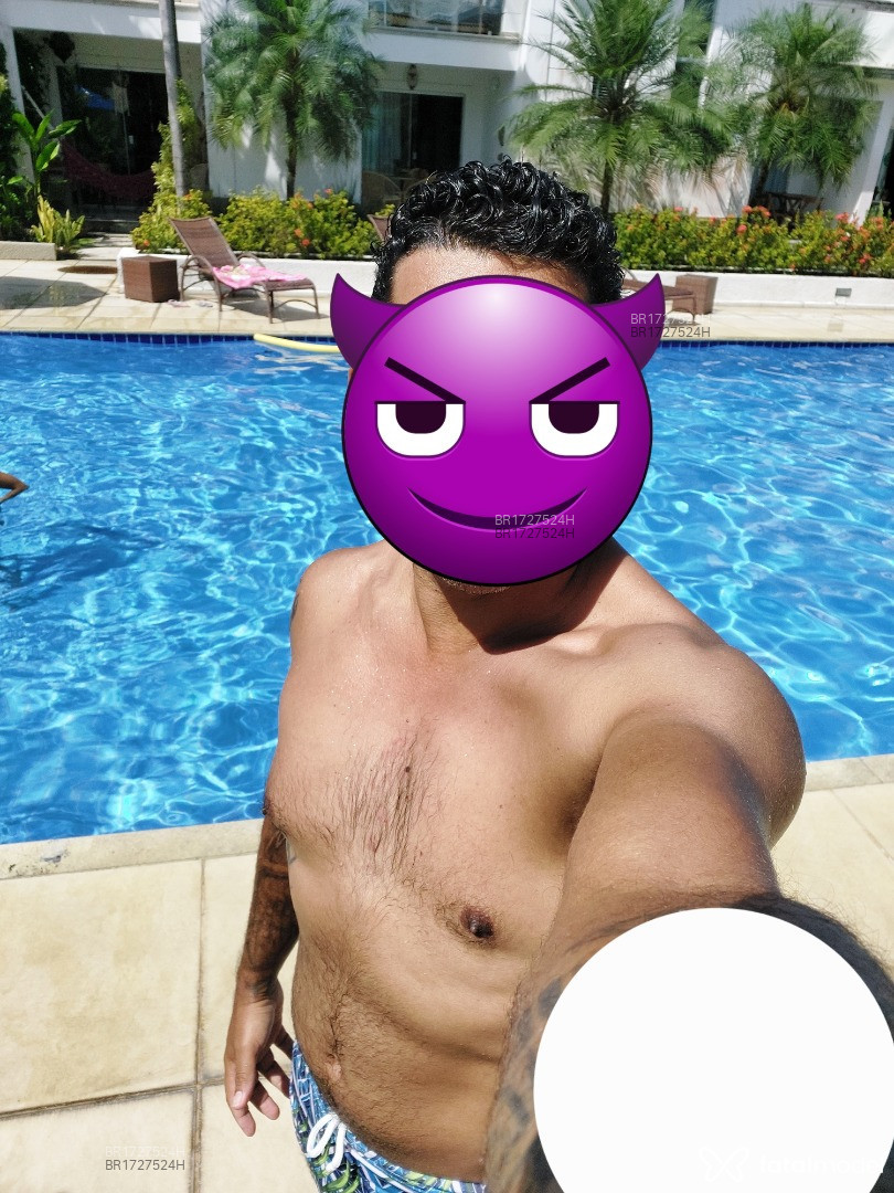 Acompanhante homem morena (o) de olhos pretos em Eunápolis Acompanhante homem morena (o) de olhos pretos em Eunápolis - Ricardo