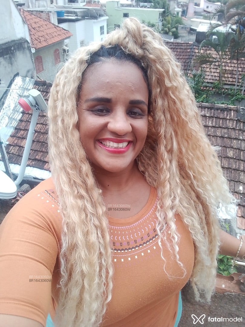 Acompanhante mulher com cabelo castanho de olhos castanhos em Rio de Janeiro - Rejane