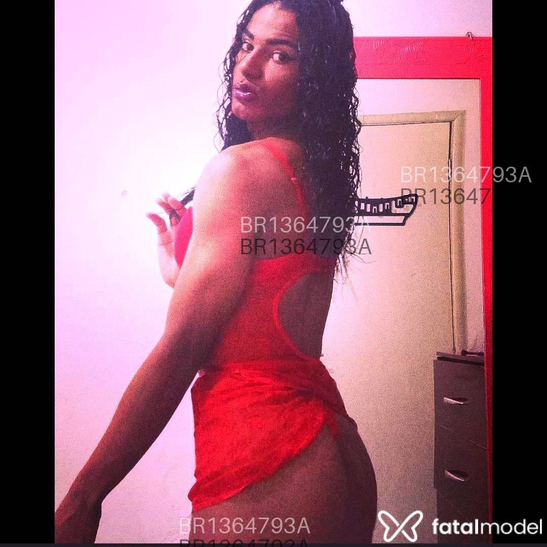 Acompanhante travesti morena (o) de olhos castanhos em Pelotas - Gabriela Serafin