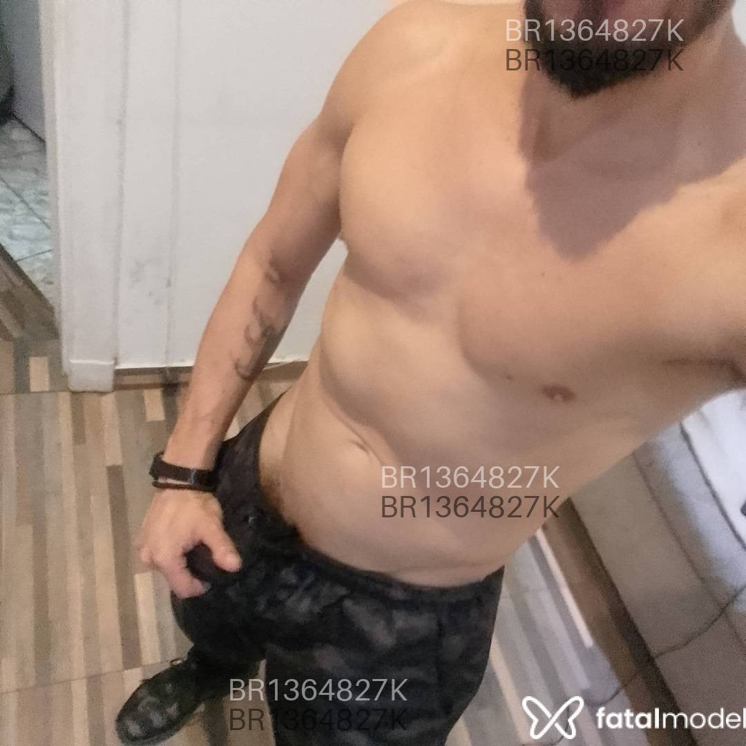 Acompanhante homem com cabelo castanho de olhos castanhos - Jake Beckham Acompanhante homem com cabelo castanho de olhos castanhos - Jake Beckham
