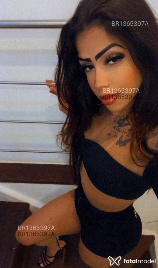 Acompanhante mulher trans morena (o) de olhos castanhos em Rio de Janeiro - Eloá