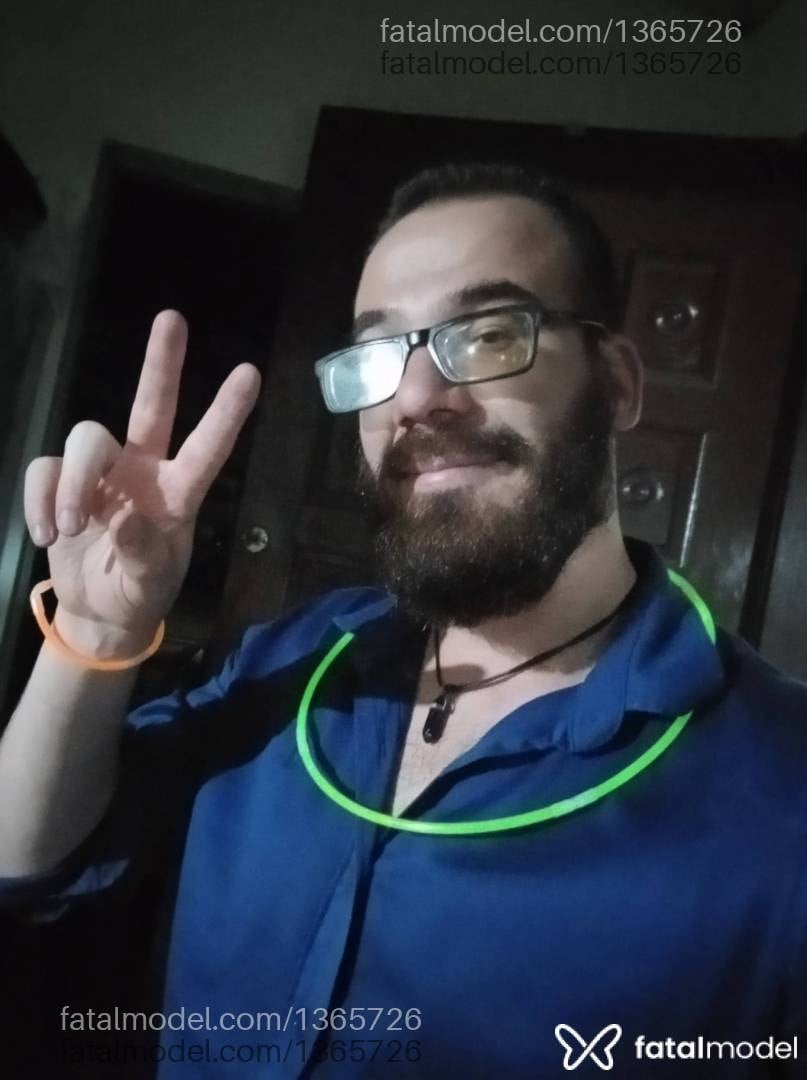 Acompanhante homem com cabelo castanho de olhos castanhos em Passo Fundo - Alan silva
