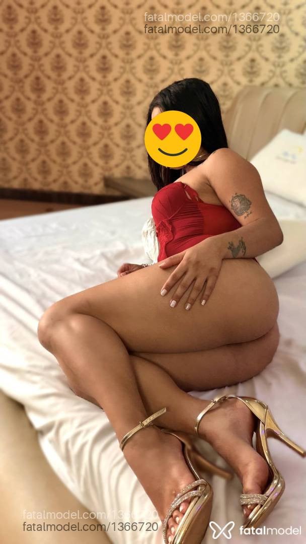 Acompanhante mulher morena (o) de olhos castanhos - Lunna Prado