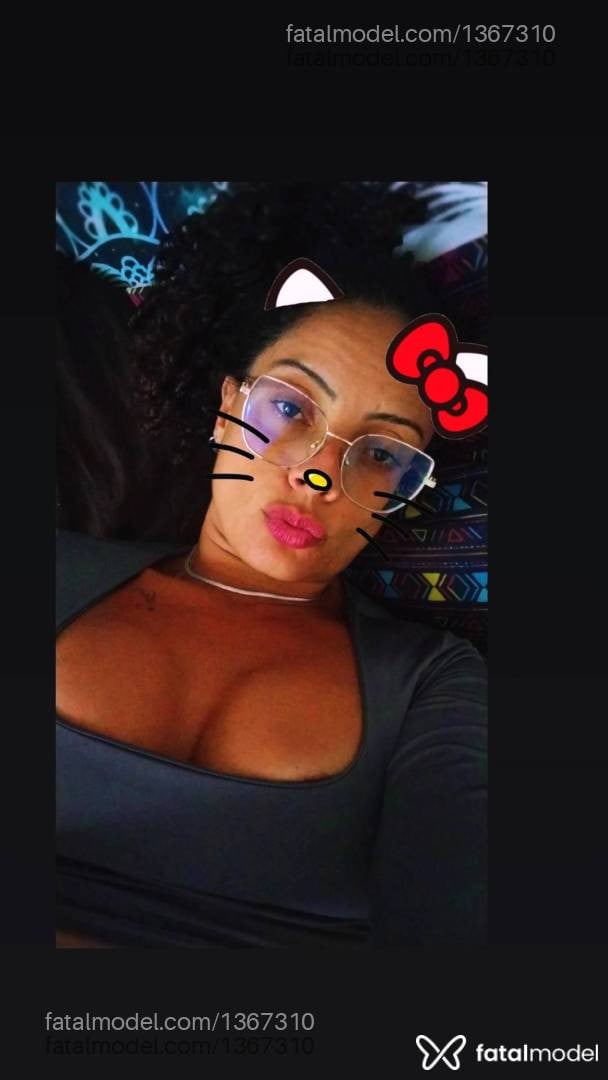 Acompanhante mulher morena (o) de olhos castanhos - Kah