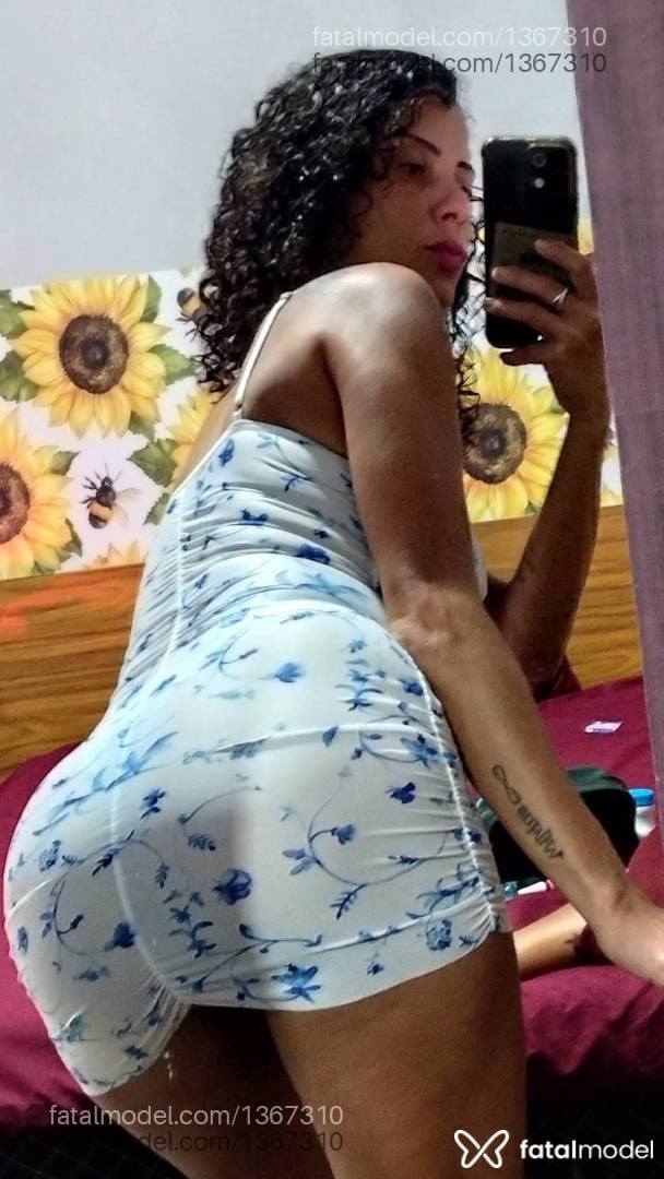 Acompanhante mulher morena (o) de olhos castanhos - Kah