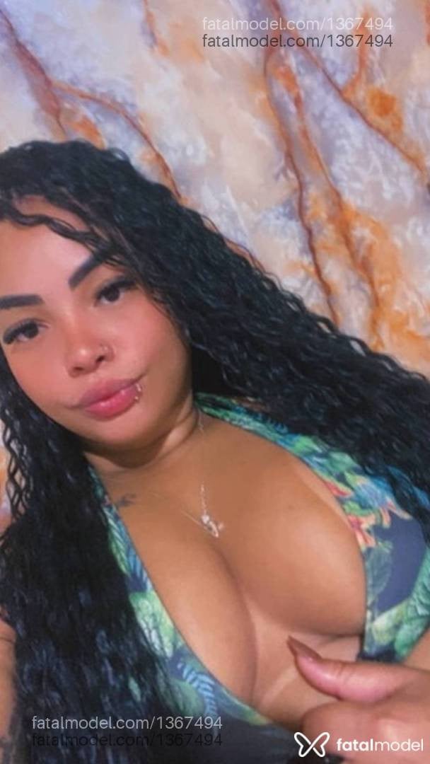 Acompanhante mulher morena (o) de olhos pretos - Mariana Acompanhante mulher morena (o) de olhos pretos - Mariana