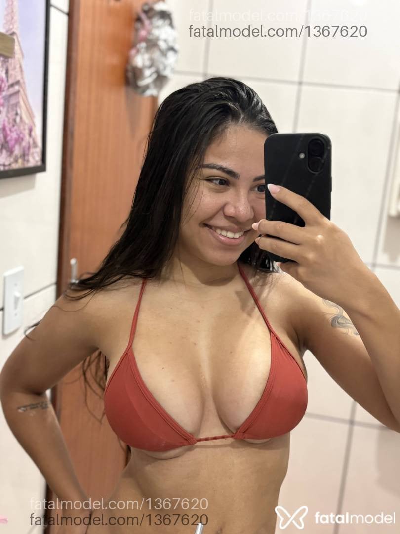 Acompanhante mulher com cabelo castanho de olhos castanhos em Joinville - Maya Safira