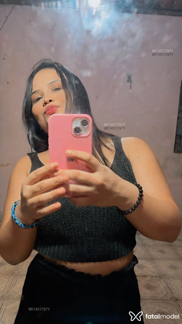 Acompanhante mulher morena (o) de olhos castanhos em Estreito - Paola