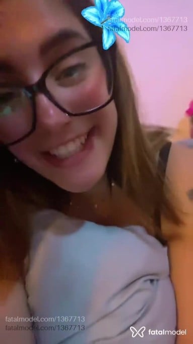 Acompanhante mulher morena (o) de olhos castanhos em Nova Friburgo - Carol