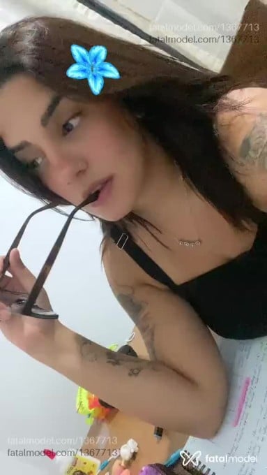 Acompanhante mulher morena (o) de olhos castanhos em Nova Friburgo - Carol