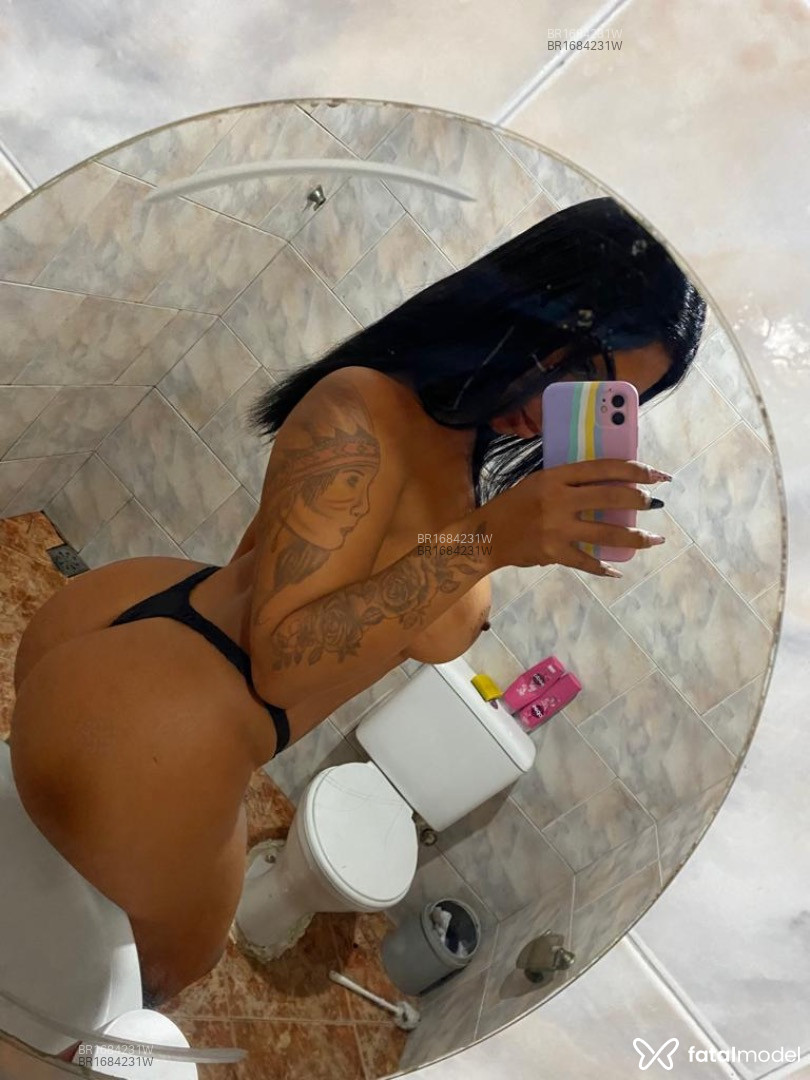 Acompanhante travesti morena (o) de olhos pretos em Rio de Janeiro - MORENAh