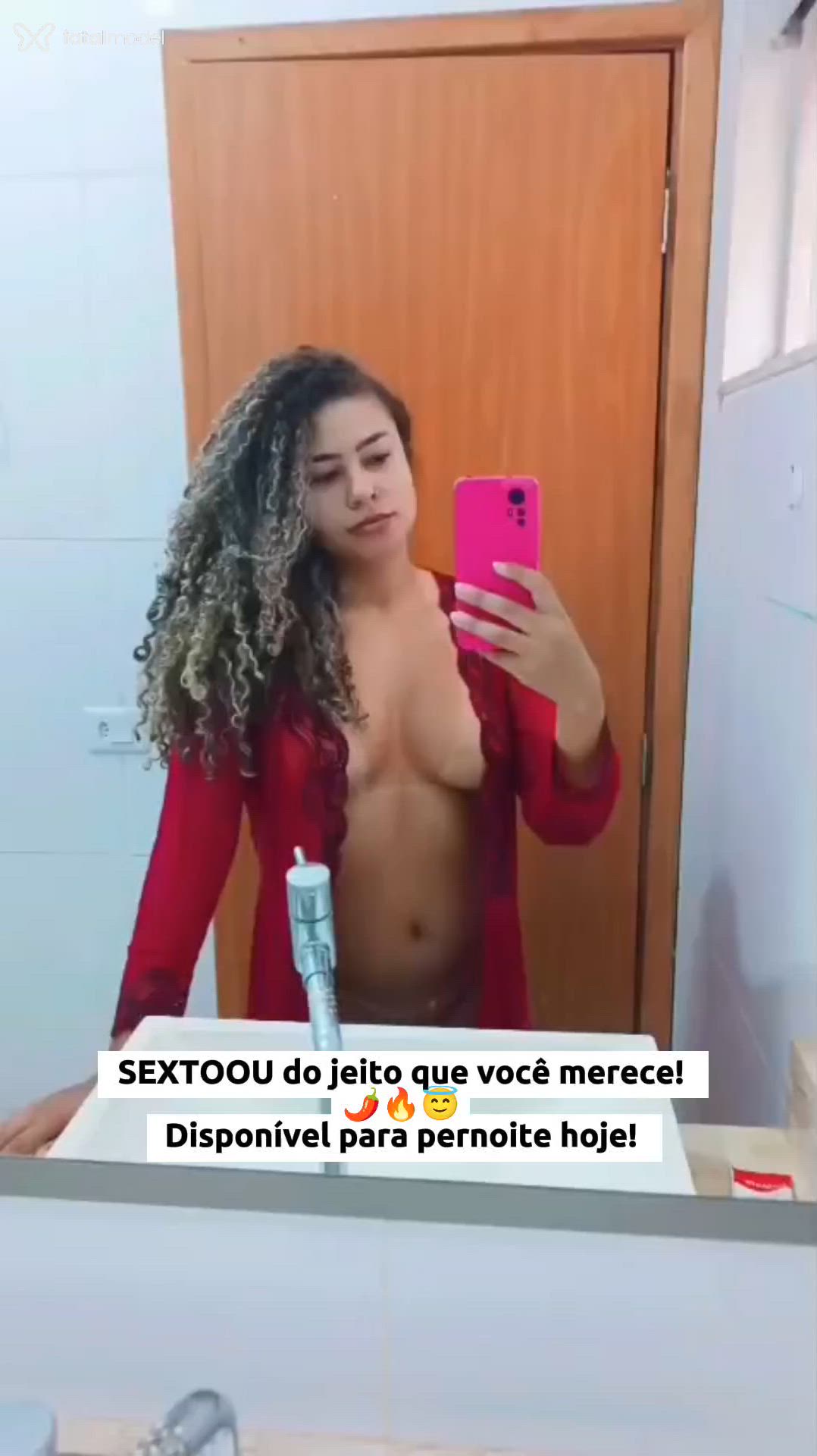 Acompanhante mulher loira (o) de olhos castanhos em Vilhena Acompanhante mulher loira (o) de olhos castanhos em Vilhena - Daniela
