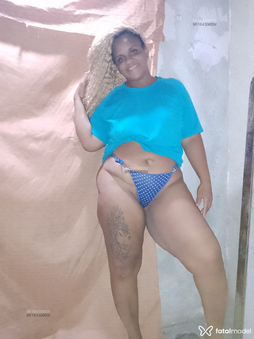 Acompanhante mulher com cabelo castanho de olhos castanhos em Rio de Janeiro - Rejane