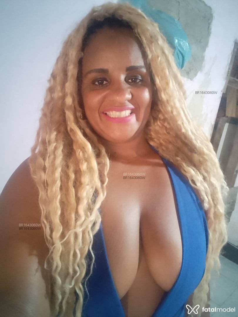 Acompanhante mulher com cabelo castanho de olhos castanhos em Rio de Janeiro - Rejane
