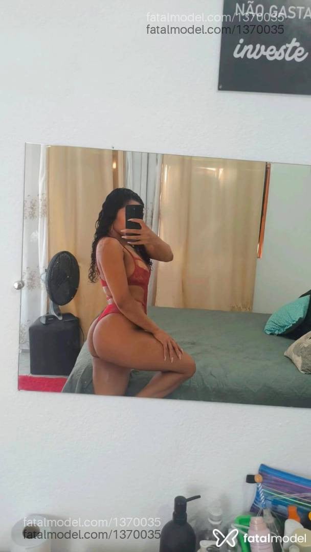 Acompanhante mulher morena (o) de olhos castanhos - Caroline castilho