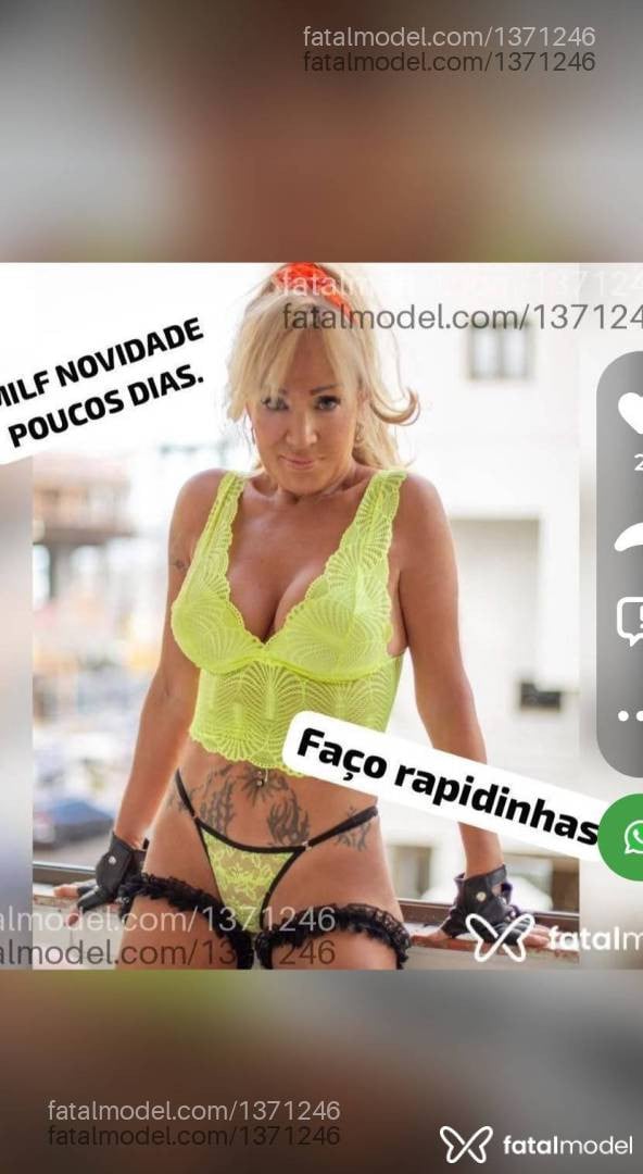 Acompanhante mulher loira (o) de olhos azuis - Milfe