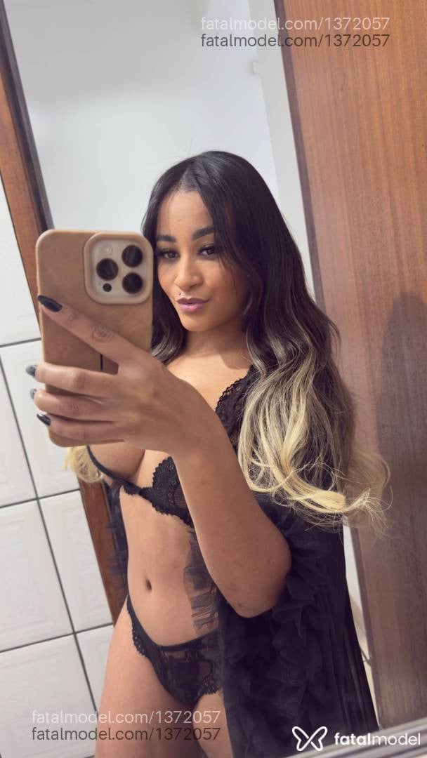 Acompanhante mulher morena (o) de olhos pretos em Mariana - Cacau Castro