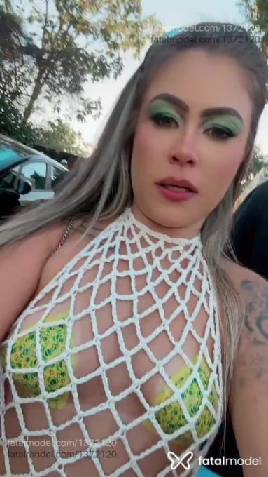 Acompanhante mulher loira (o) de olhos verdes em Pires do Rio Acompanhante mulher loira (o) de olhos verdes em Pires do Rio - Angel