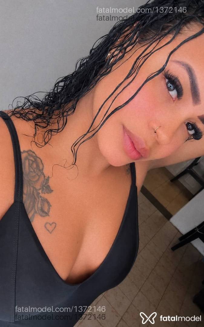 Acompanhante mulher morena (o) de olhos castanhos - Jade
