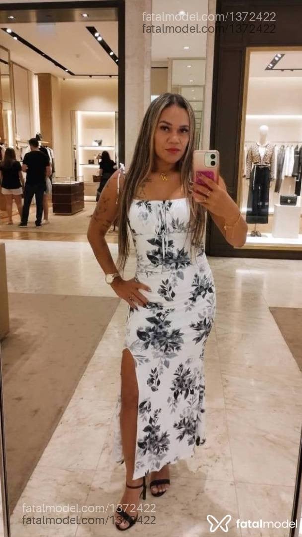 Acompanhante mulher loira (o) de olhos mel - Corujinha