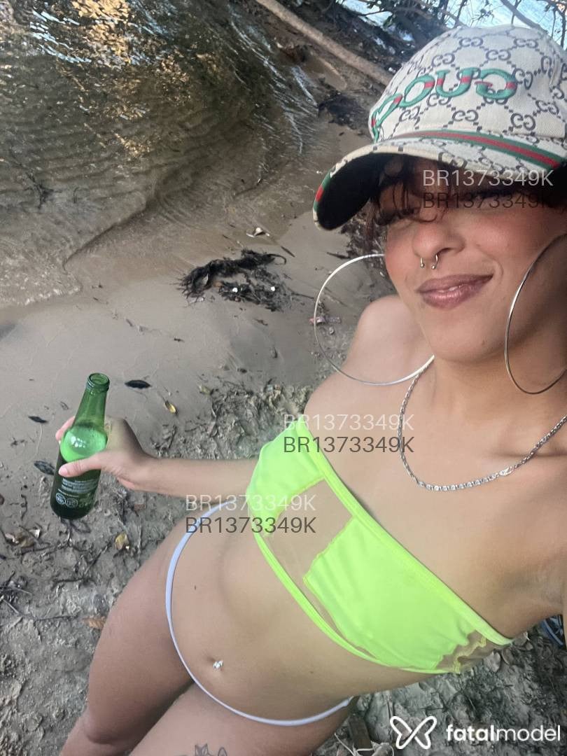 Acompanhante mulher morena (o) de olhos castanhos em Petrolina - Brena