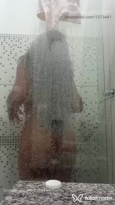 Acompanhante mulher com cabelo castanho de olhos castanhos em Jequié - Ishtar