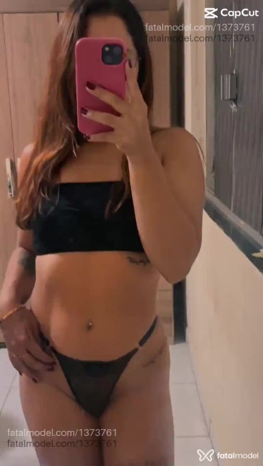 Acompanhante mulher com cabelo castanho de olhos pretos em Itaituba - Robertinha