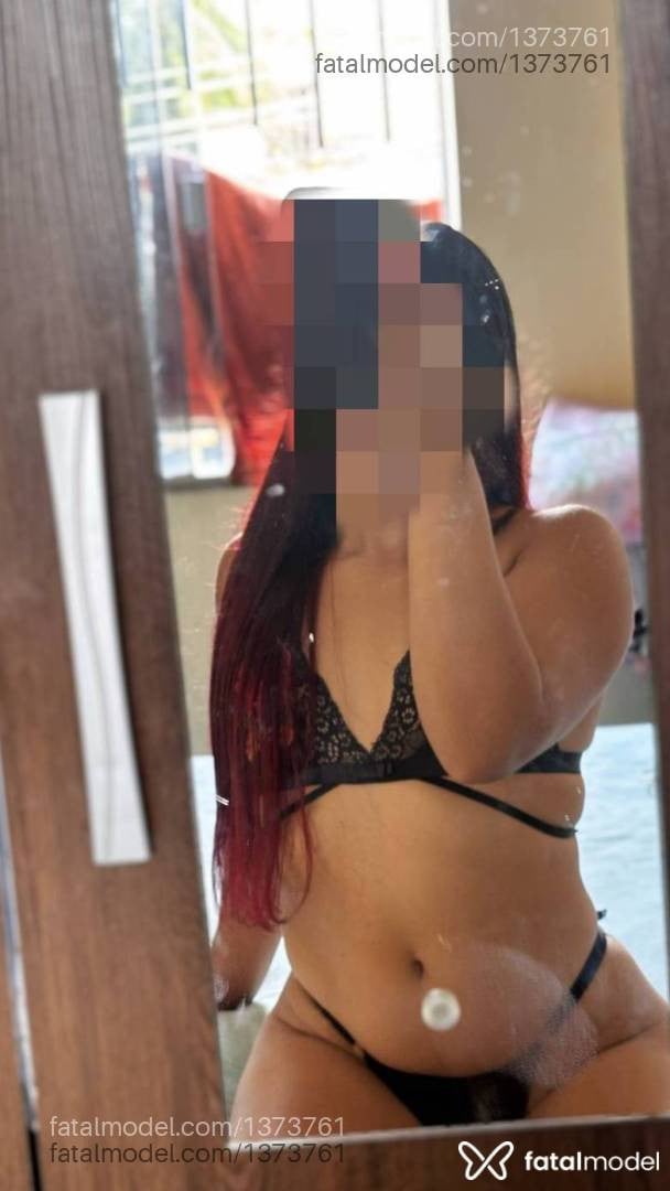 Acompanhante mulher com cabelo castanho de olhos pretos - Anny Silva