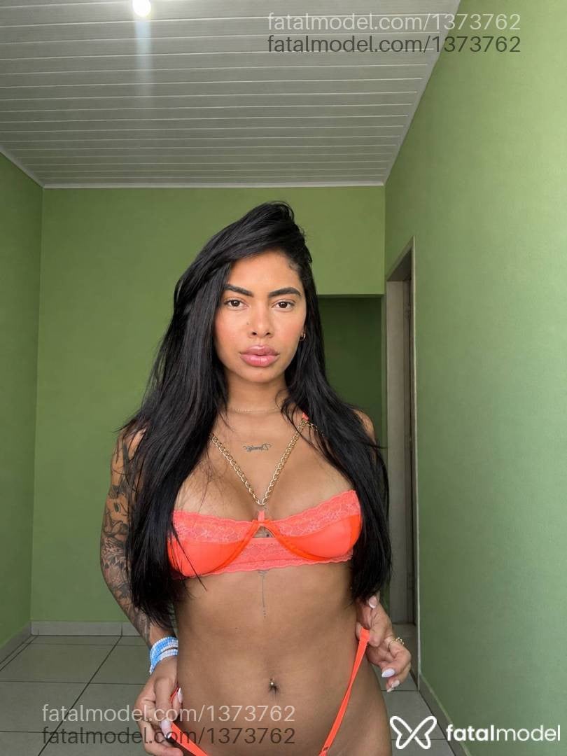 Acompanhante mulher morena (o) de olhos castanhos - Jade Rodrigues