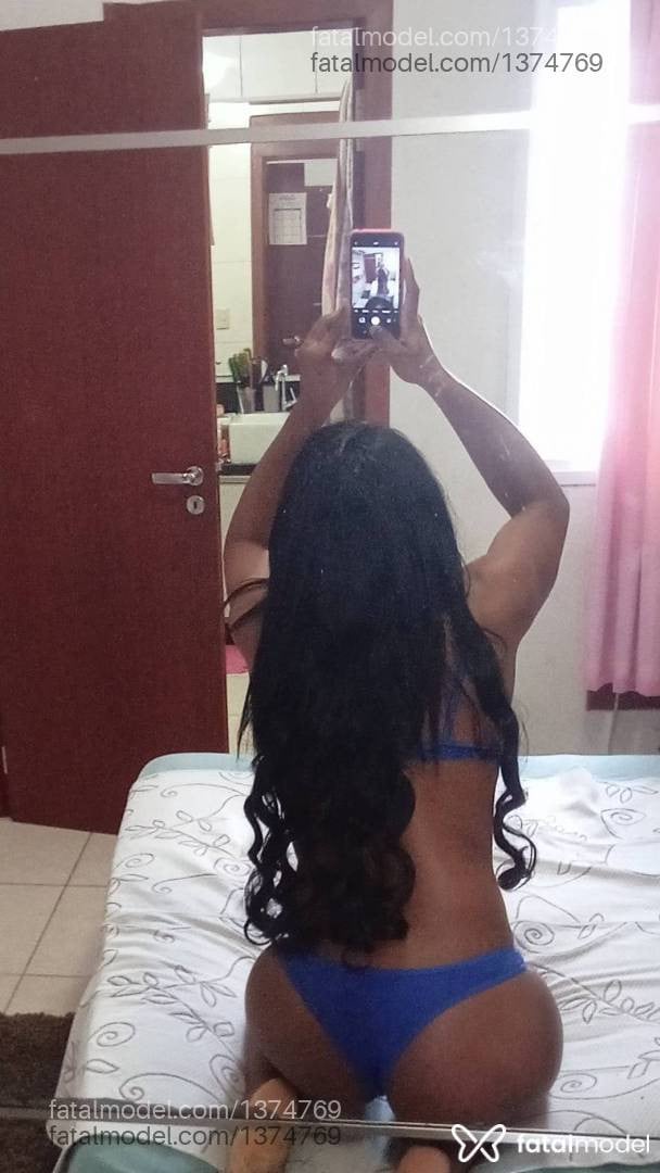 Acompanhante mulher morena (o) de olhos castanhos em Brusque - Yasmim