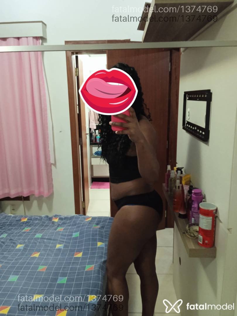 Acompanhante mulher morena (o) de olhos castanhos em Brusque - Yasmim