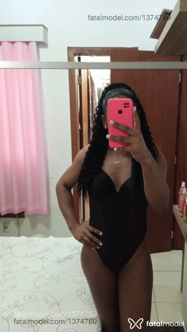 Acompanhante mulher morena (o) de olhos castanhos em Brusque - Yasmim