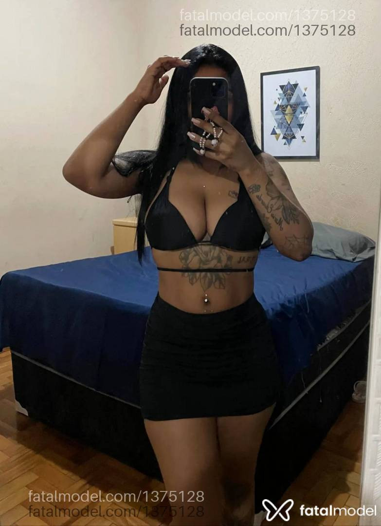 Acompanhante mulher morena (o) de olhos castanhos - Tayná