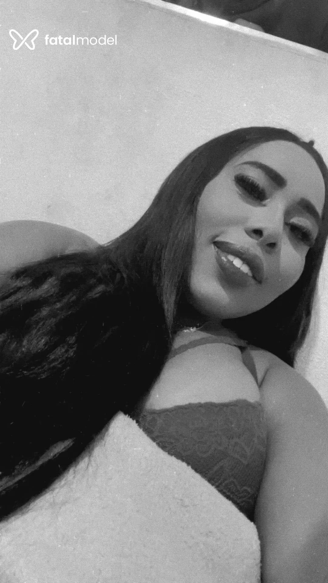 Acompanhante mulher morena (o) de olhos pretos em Nova Mutum Acompanhante mulher morena (o) de olhos pretos em Nova Mutum - Camila Fernanda
