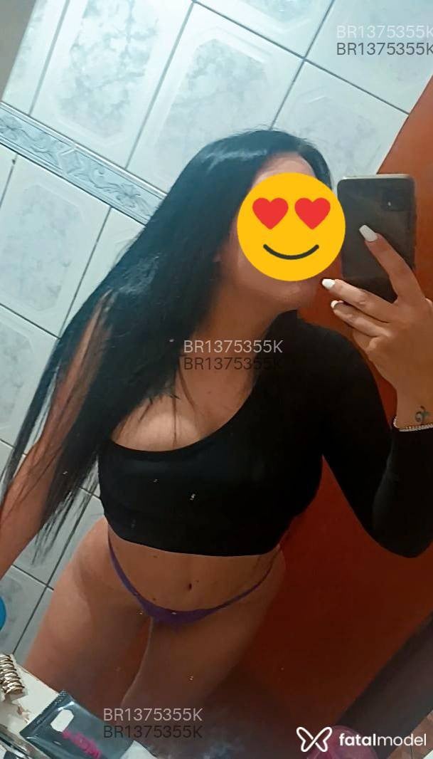 Acompanhante mulher morena (o) de olhos castanhos em Nova Bassano - Diana