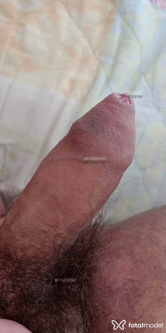Acompanhante homem com cabelo castanho de olhos verdes em Juiz de Fora - Jorge