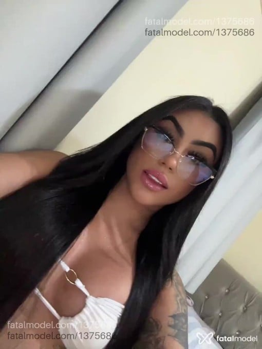 Acompanhante mulher morena (o) de olhos pretos em Belo Horizonte - Laila