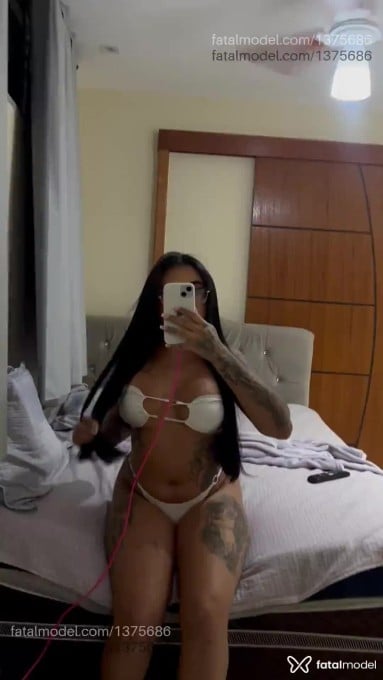 Acompanhante mulher morena (o) de olhos pretos em Belo Horizonte - Laila