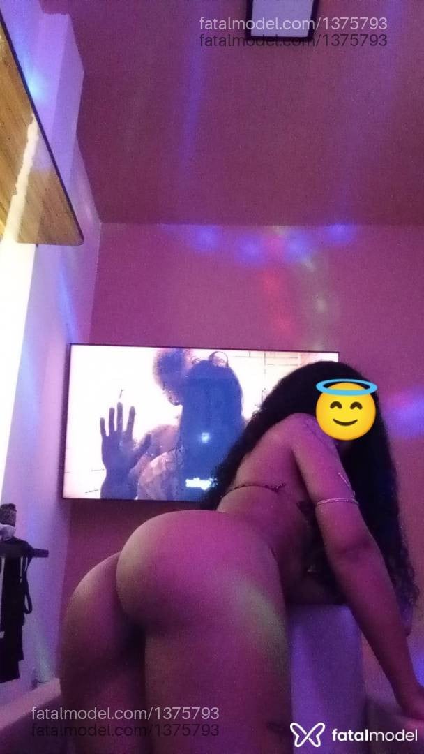 Acompanhante mulher com cabelo castanho de olhos castanhos em Rio das Ostras - Rubbyh Dreams