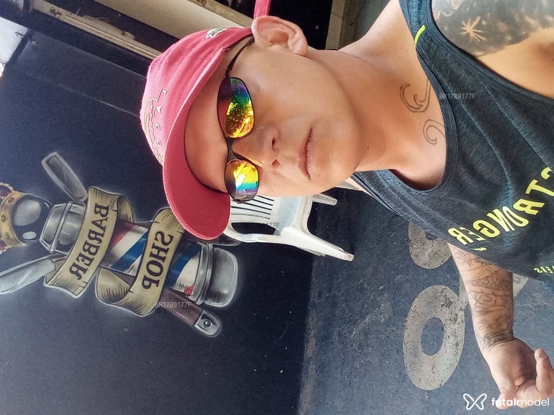 Acompanhante homem sem cabelo de olhos castanhos em São José do Rio Preto - Rafael veiga