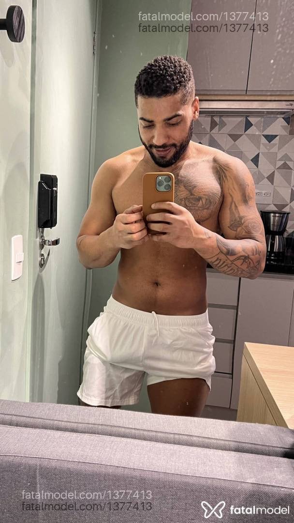Acompanhante homem morena (o) de olhos mel em São Paulo - Leo Baiano