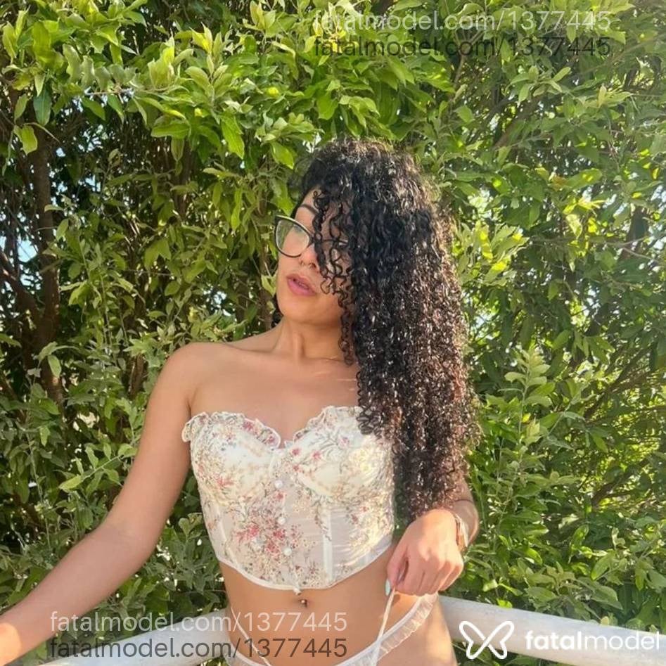 Acompanhante mulher morena (o) de olhos castanhos - Gabriele Avelar