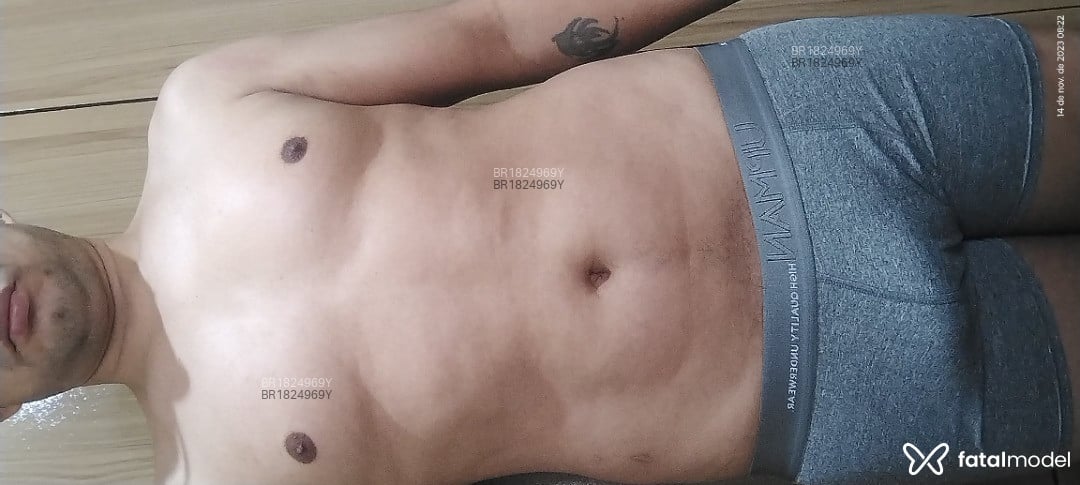 Acompanhante homem morena (o) de olhos castanhos - Antovani