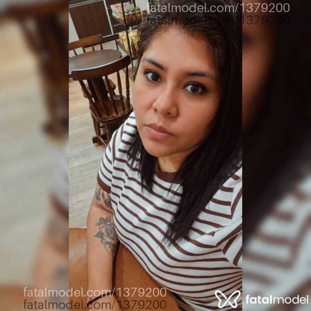 Acompanhante mulher morena (o) de olhos pretos - Sabrina Lima