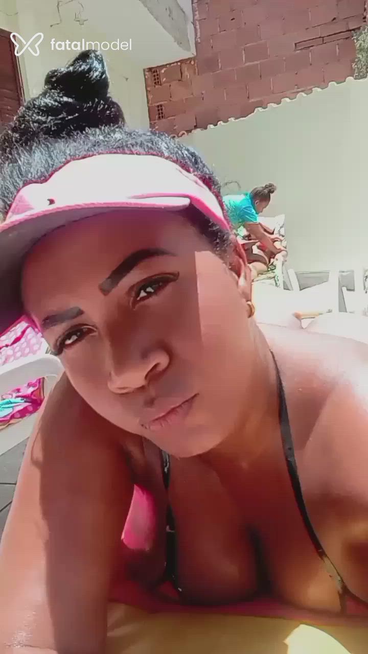 Acompanhante mulher morena (o) de olhos castanhos - Safira Ribeiro