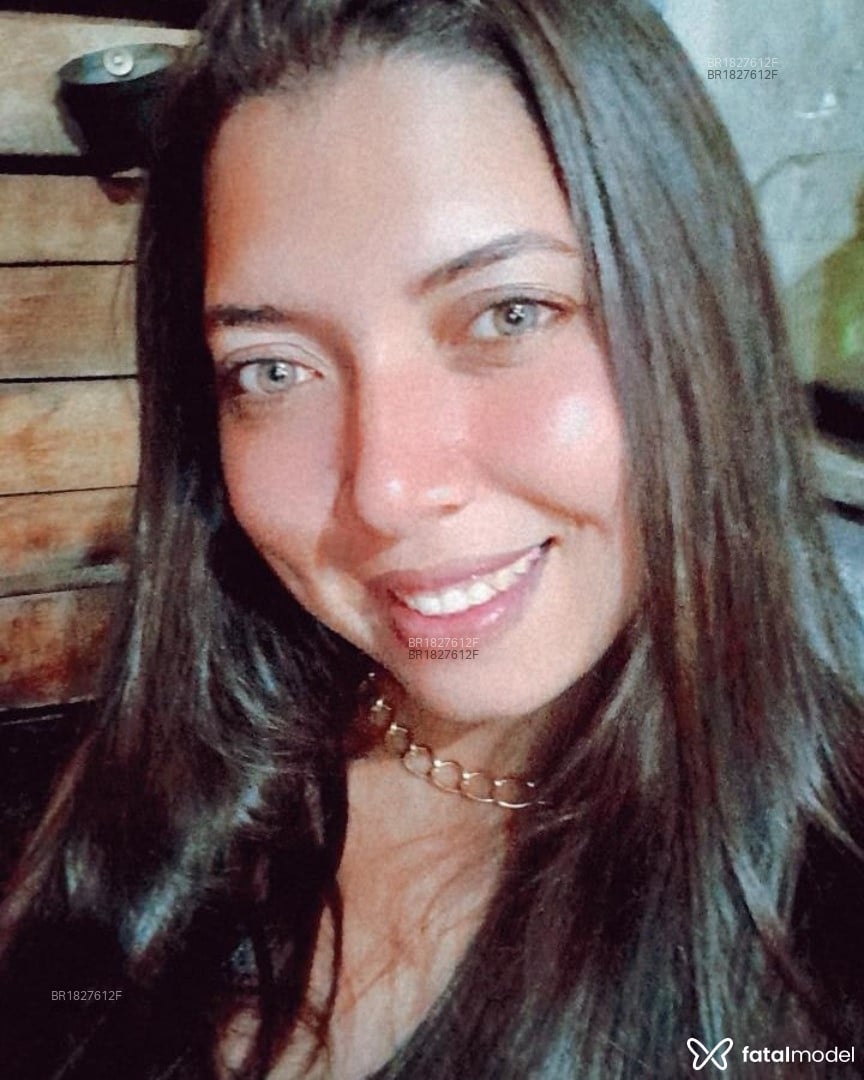 Acompanhante mulher loira (o) de olhos azuis em Cabo Frio - Lavinia