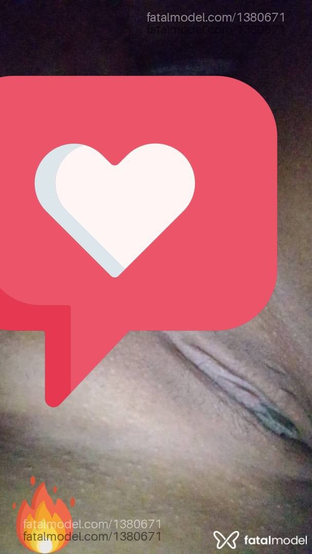 Acompanhante mulher morena (o) de olhos castanhos em Botucatu - Allana