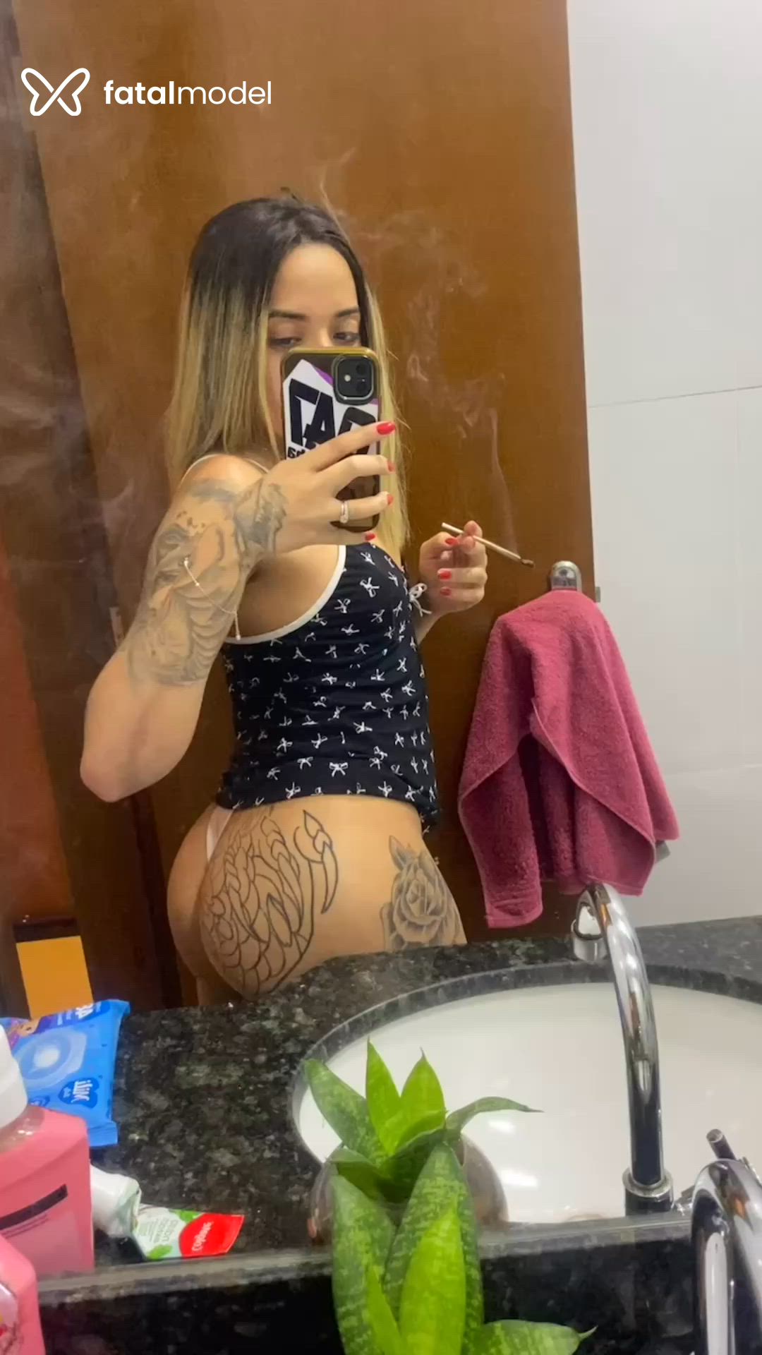 Acompanhante mulher loira (o) de olhos castanhos - Bianca souza
