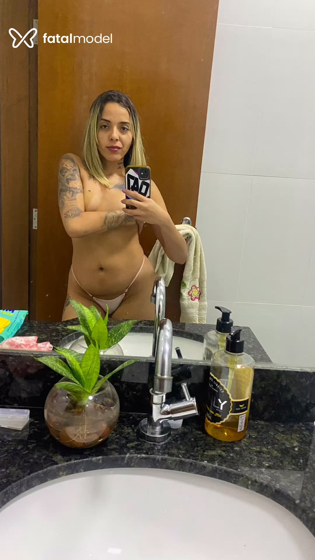 Acompanhante mulher loira (o) de olhos castanhos em Sete Lagoas - Bianca souza